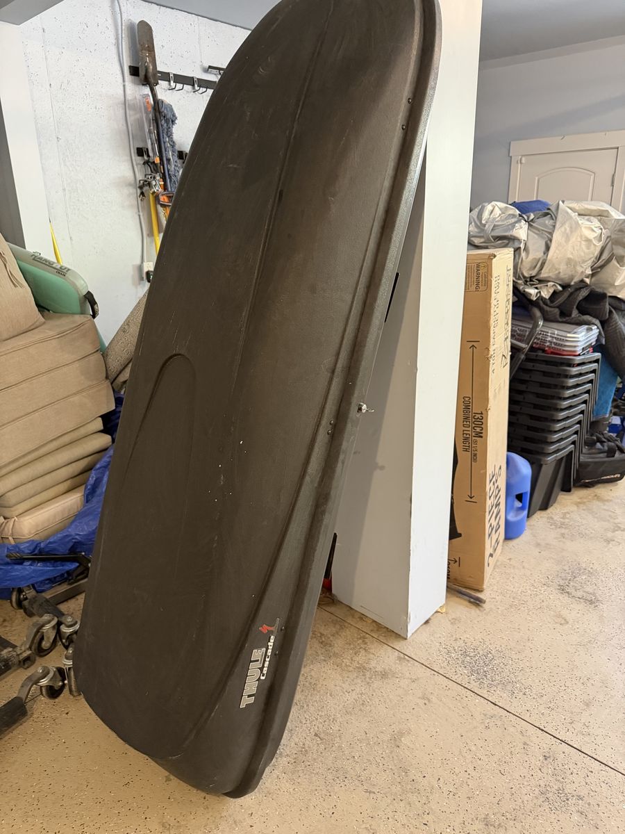 Thule Cascade Cargo Box