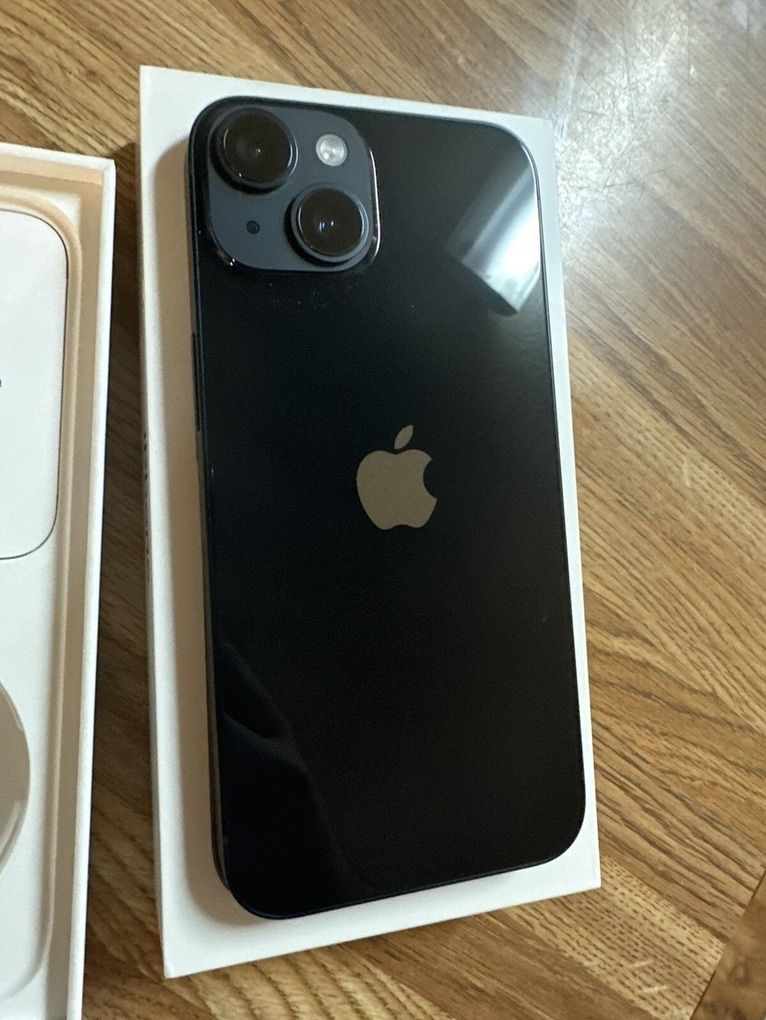 Apple iPhone 14 – 512GB – Unlocked – $380