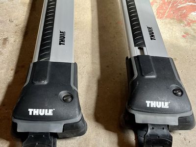 Thule Aeroblade Edge Roof Rack Crossbars
