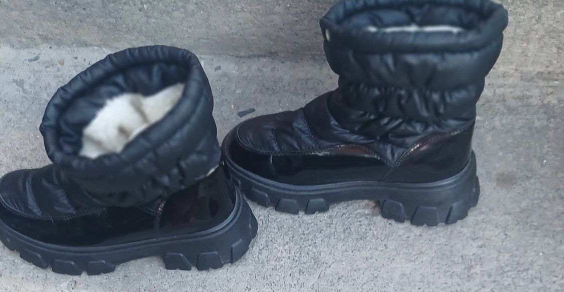 CUTE BOOTS!