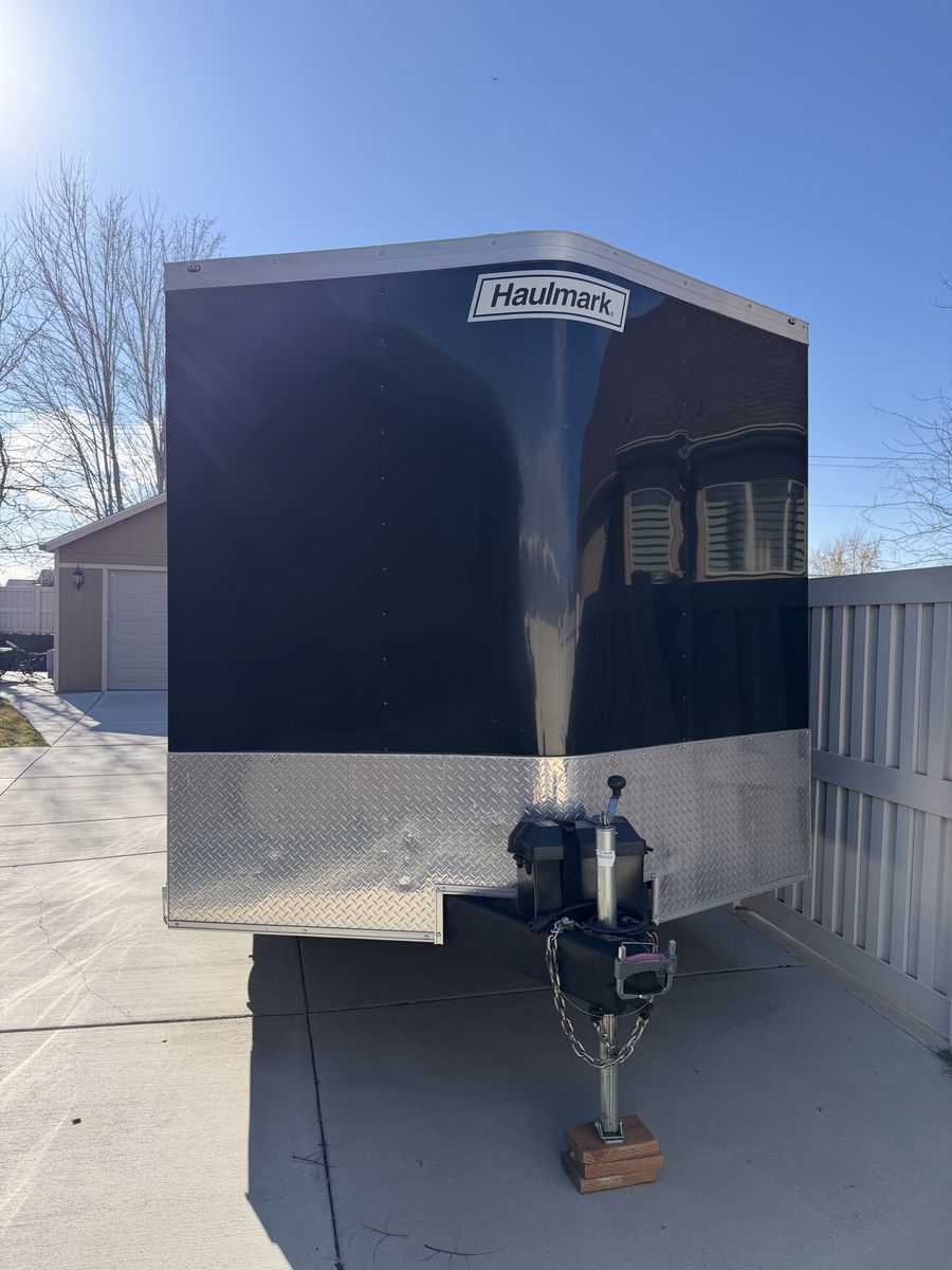 2022 Haulmark 8.5x20 Enclosed Car Hauler