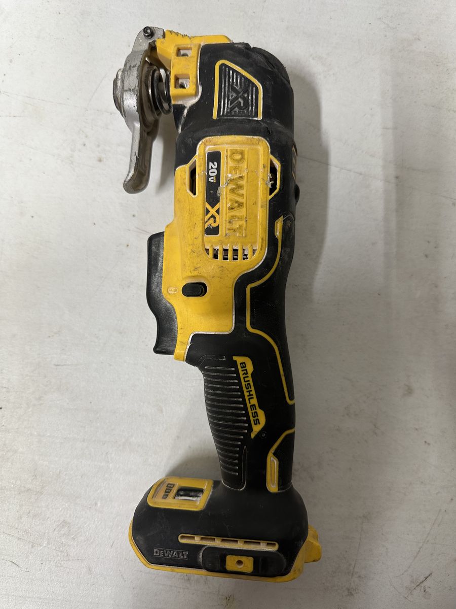 Dewalt DCS356 20V Cordless Oscillating MultiTool