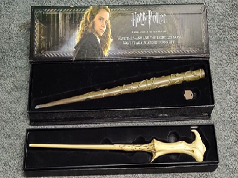 myhometownauction.com - Aug 18, 19, & 20: Street Sharks, G.I. Joe, Star Wars, Dr. Who Auctions (My Hometown Auctions)