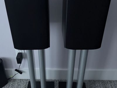 Bowers & Wilkins Bookshelf Speakers w/ Stands