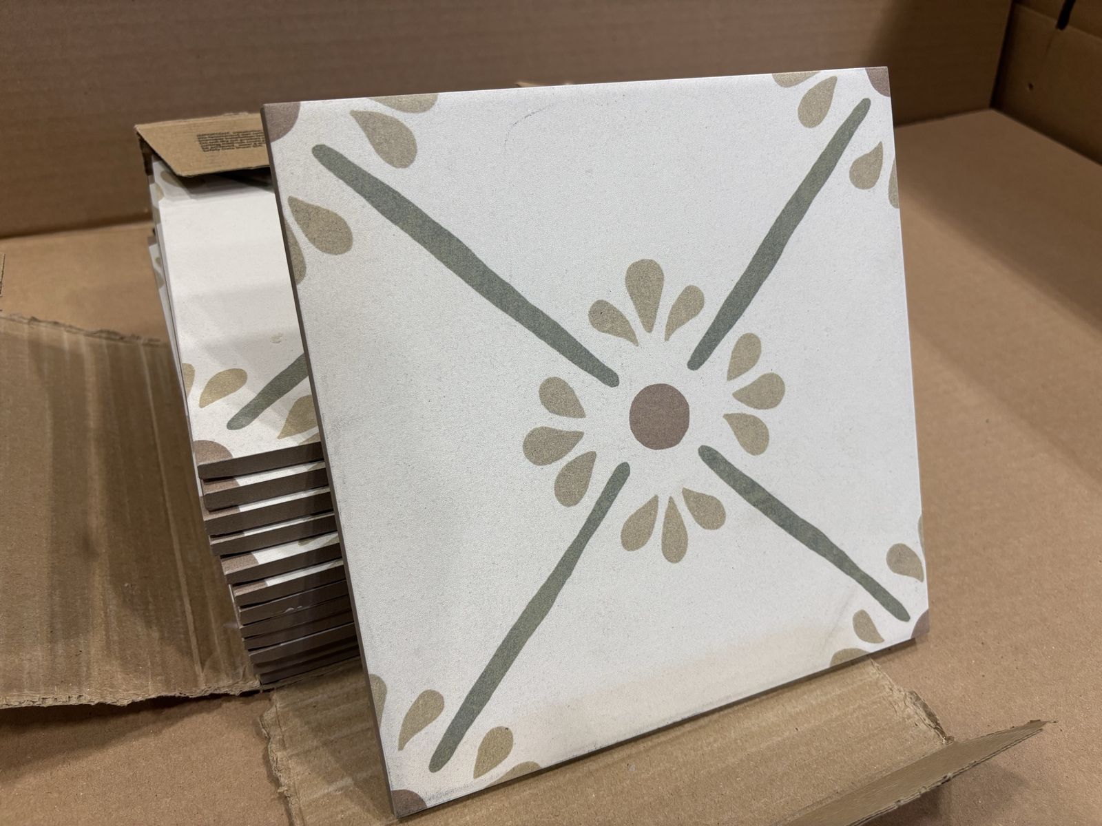 Harmony Provenza Green Flower 9x9 Tiles