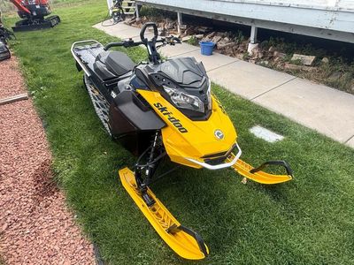 2024 skidoo summit neo (2 available)
