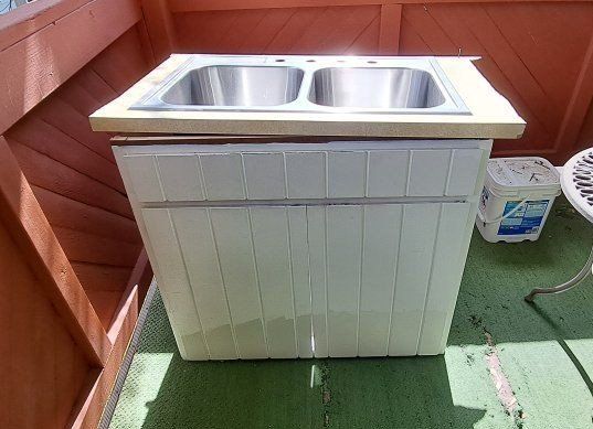 Kitchen Base Cabinets