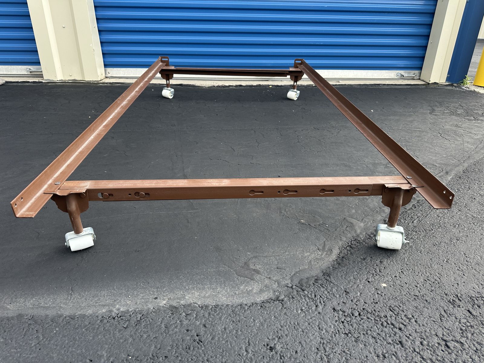 Twin/Queen Metal Bed Frame