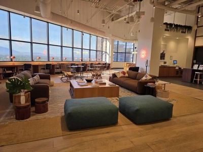 $189 Premium Memberships at Spaces 250 Tower