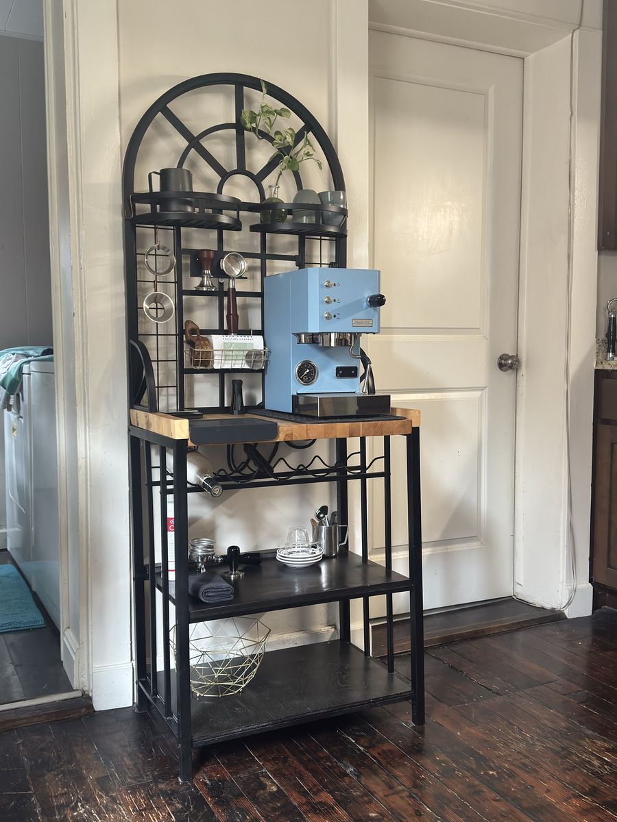 Profitec GO Espresso Machine + Bakers stand