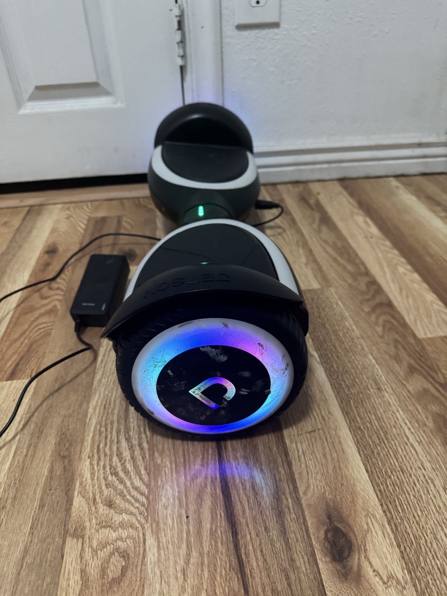 Main image 4