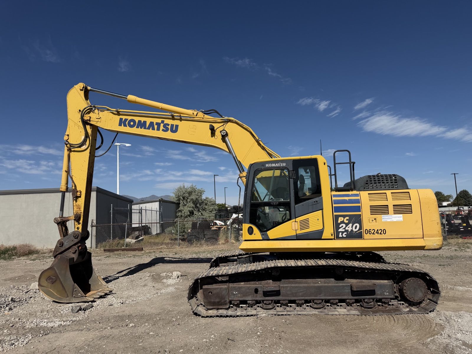 2013 Komatsu PC240LC-10 Excavator Tractor Only 5,255 Hours - $79,900