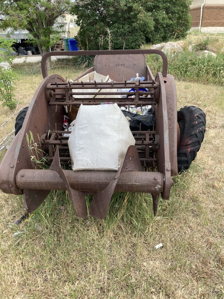 Main image 6