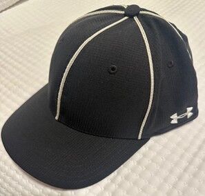 Under Armour Football Six-White Pipe Flex Hat Adult Med/Lg Size