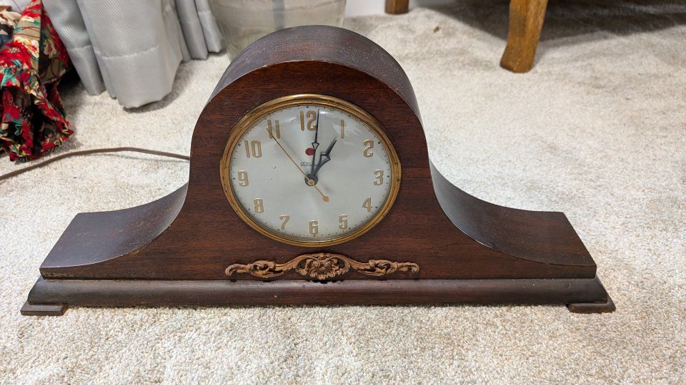 vintage mantel clock