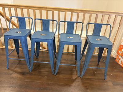 Set of 4 stools