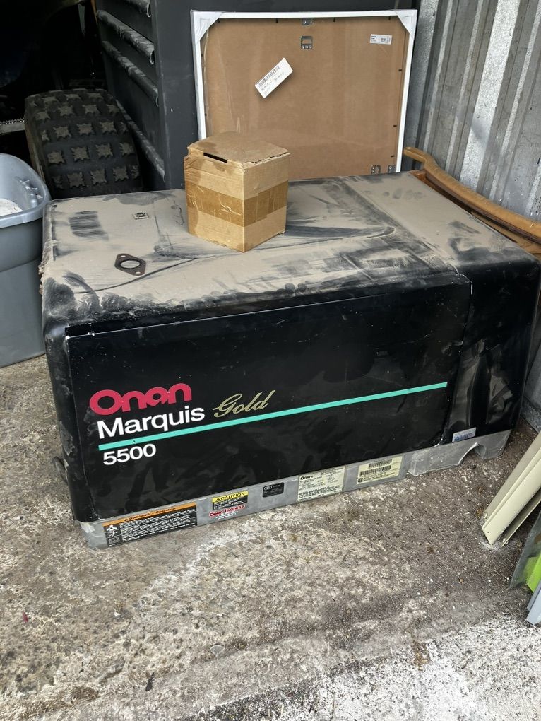 Onan 5500 RV Generator