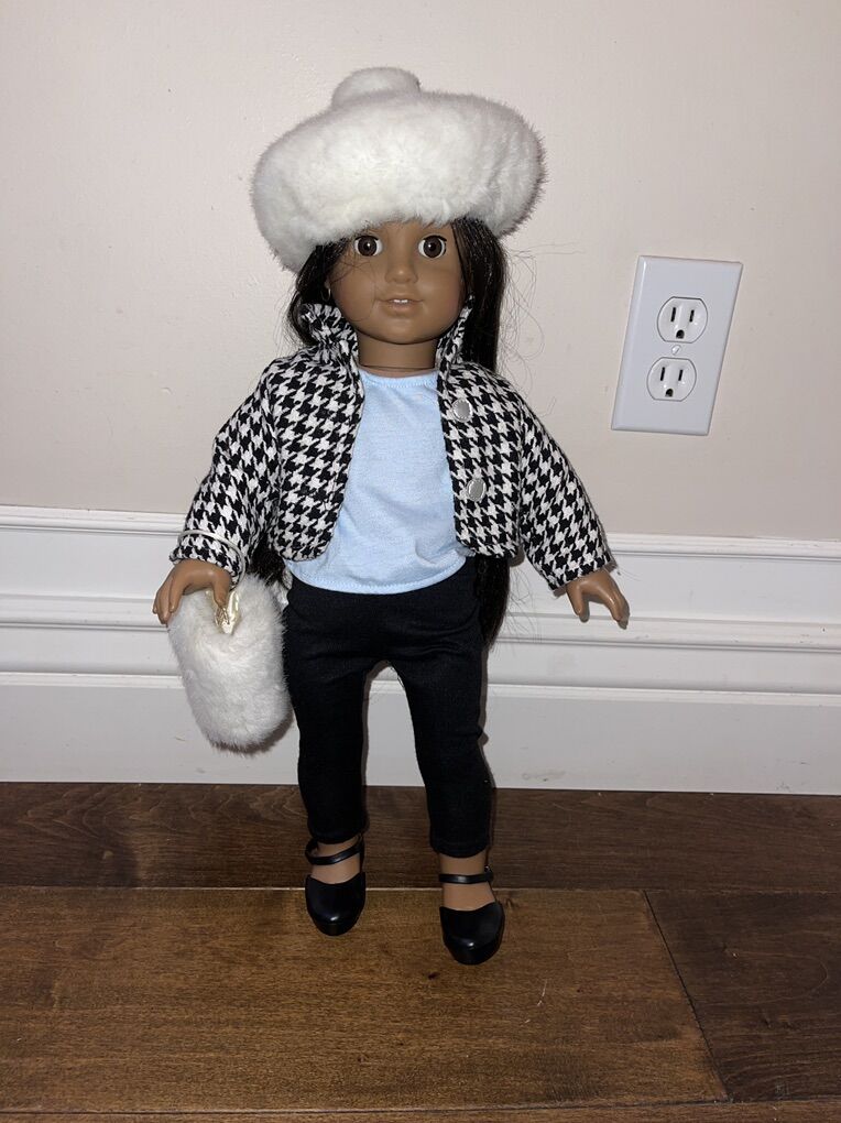Josefina American Girl 18-Inch Doll