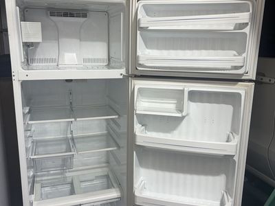 GE White Top Freezer Refrigerator Used Good Condition