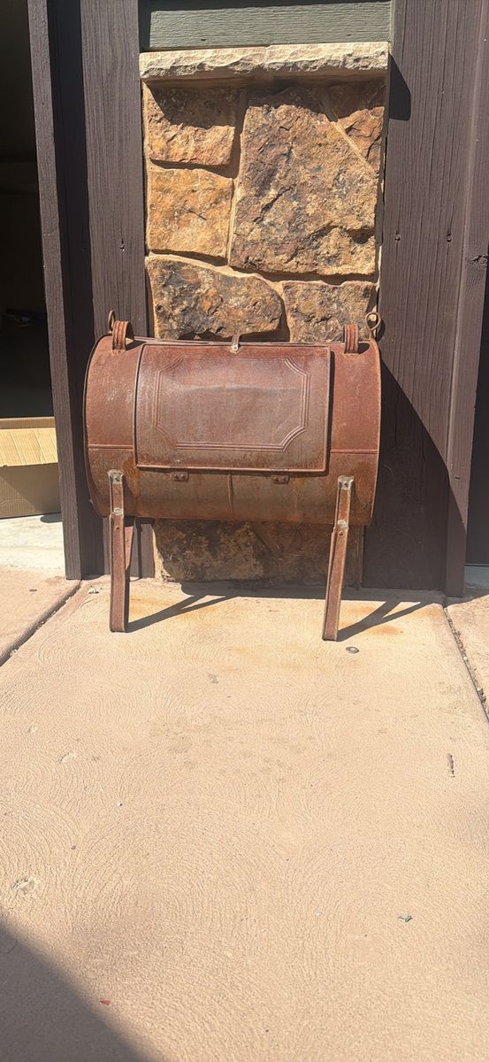 Vintage Antique Metal Wood Stove / Fireplace – Rustic Restoration Project
