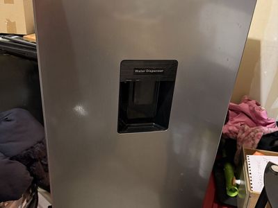 Galanz 6.5 cu ft Compact Refrigerator — Excellent Condition