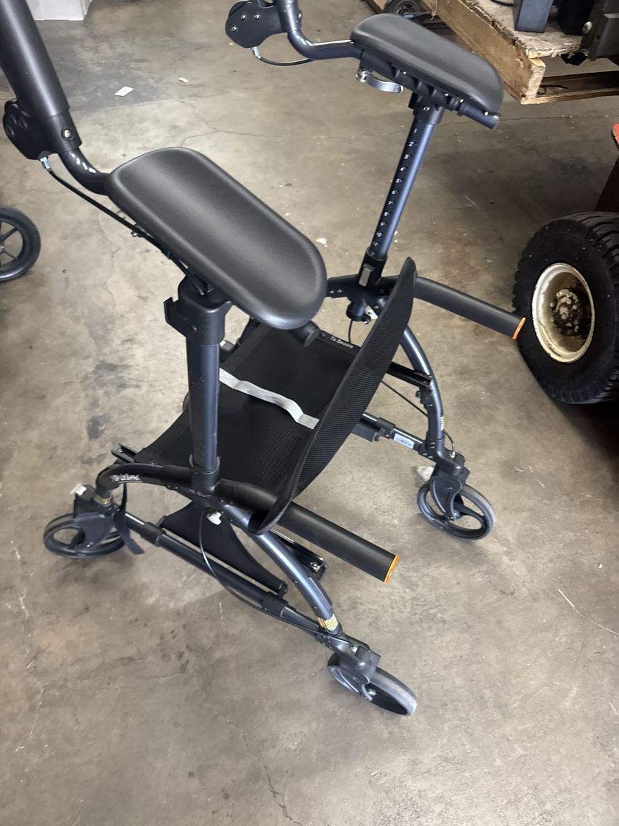 Up Walker upright standing walker