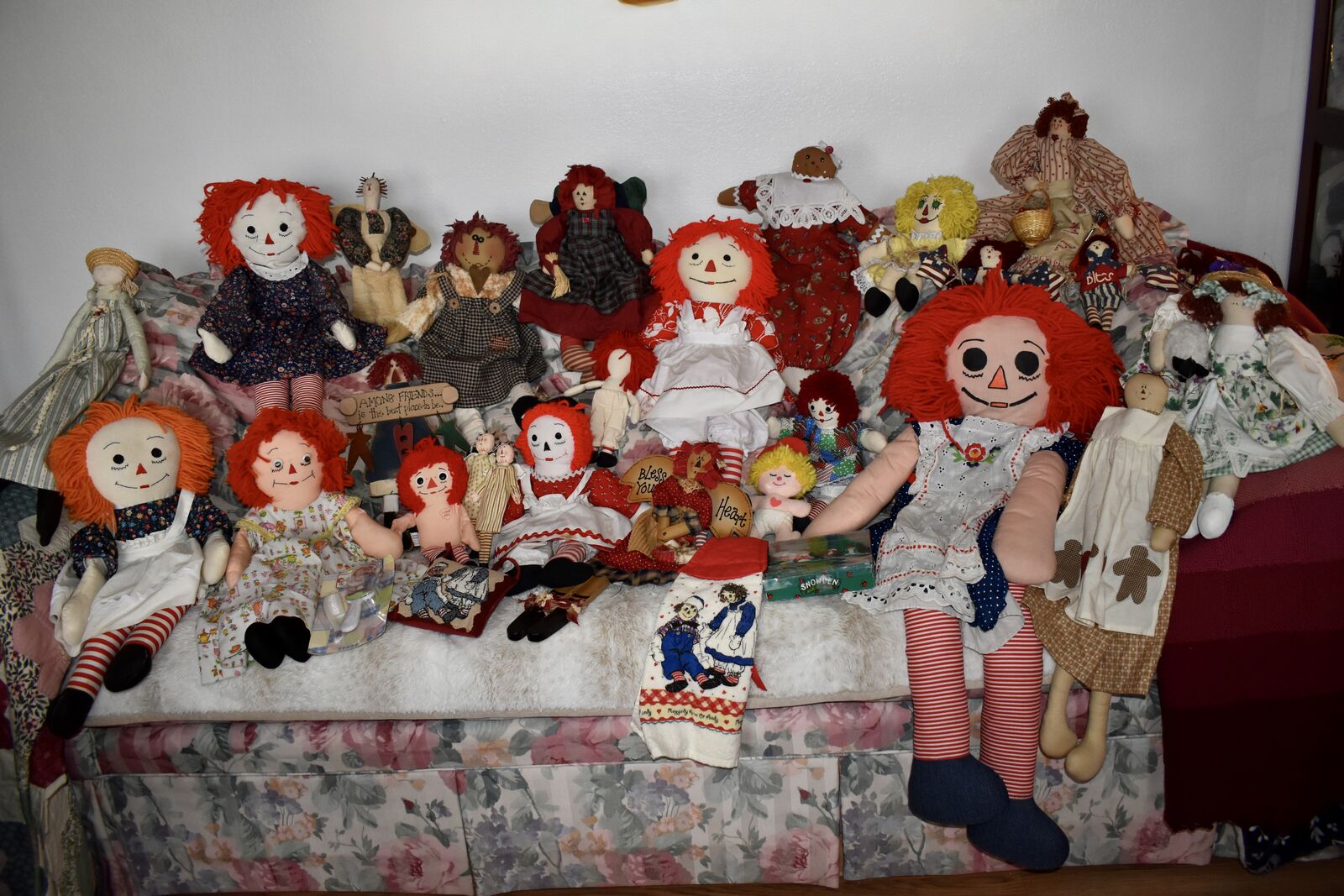 Several Very Fun Vintage Fabric Raggedy Ann And Andy Dolls- All So Sweet! --At A Really Great Price!