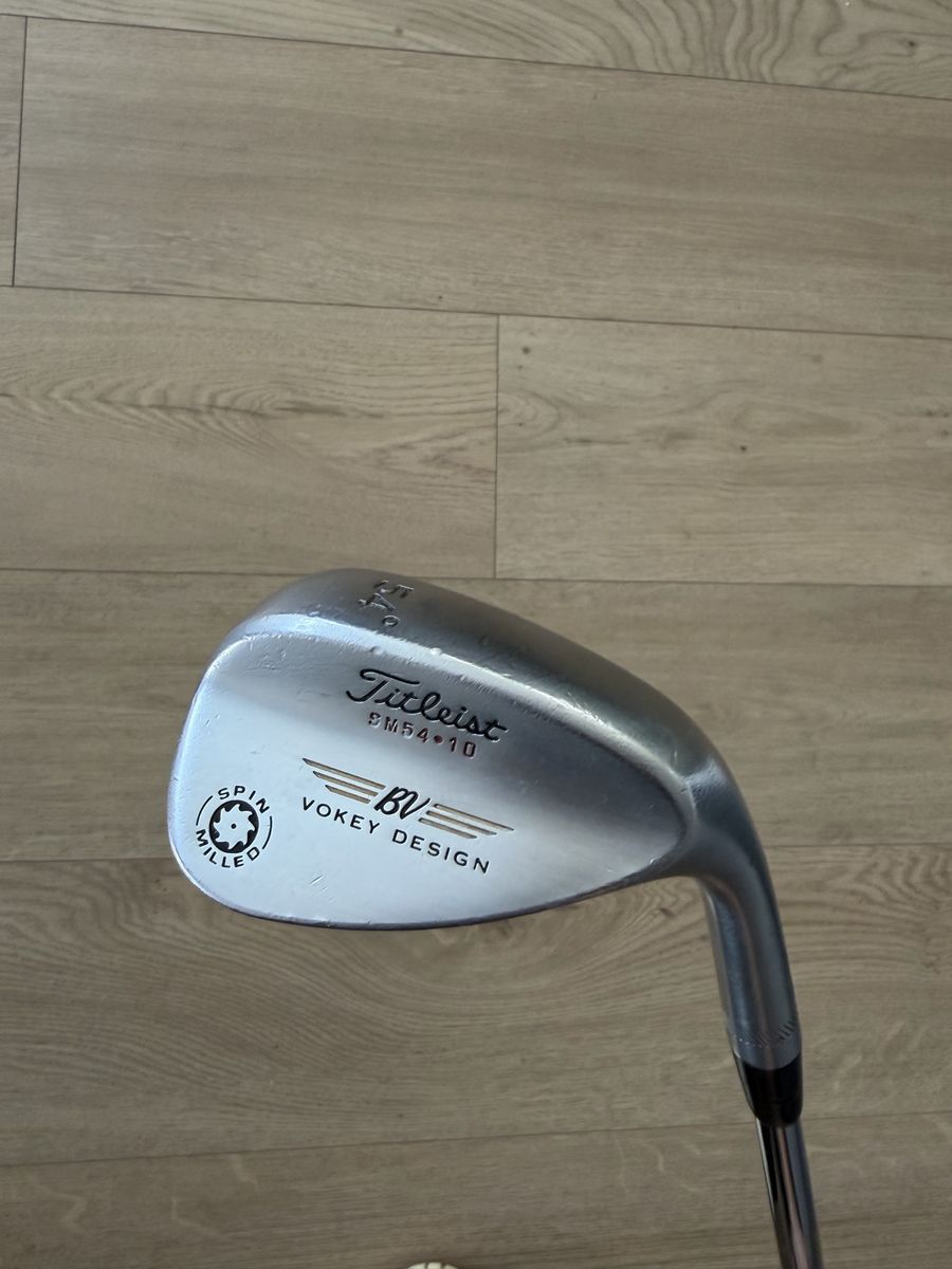 Titleist Vokey Design SM54-10 Spin Milled Wedge Golf Club