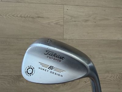 Titleist Vokey Design SM54-10 Spin Milled Wedge Golf Club