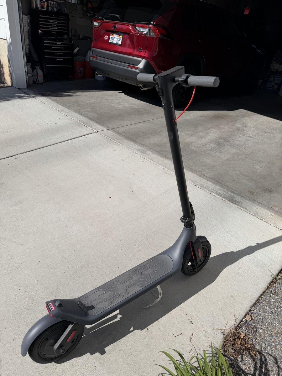 Mega wheel electric scooter