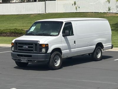2013 Ford E-350 and Econoline 350