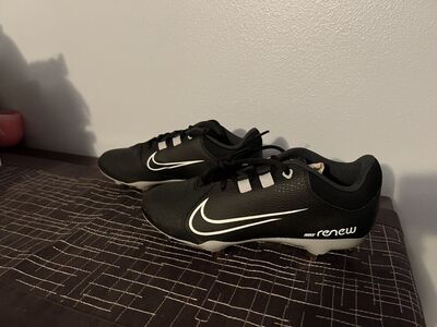 Girls Soccer Cleats