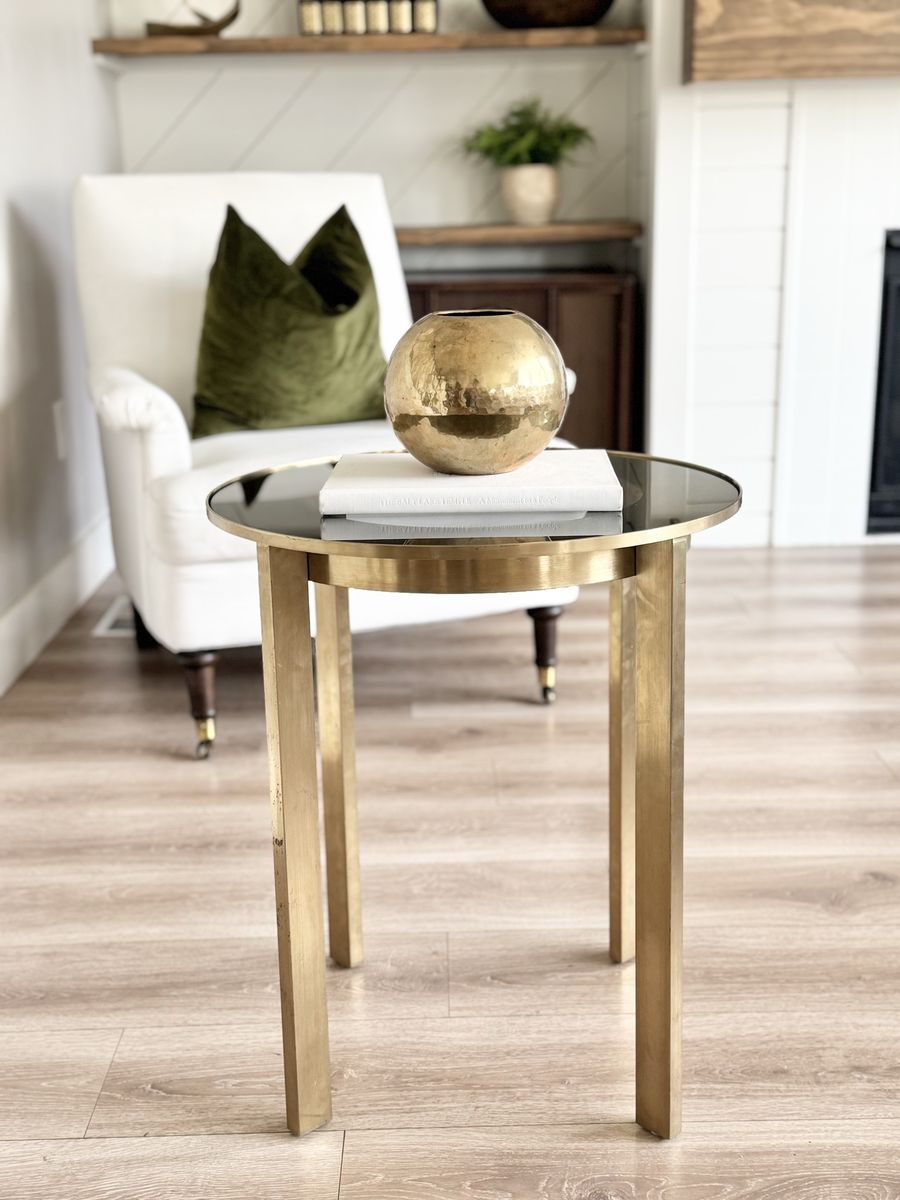 GORGEOUS | Modern | Gold | Round | Glass Top | Side Table | End Table | Accent Table