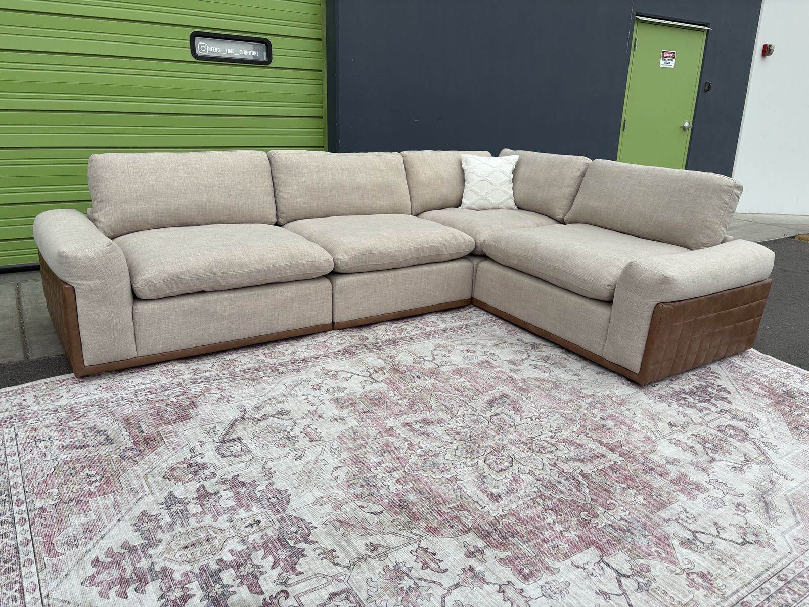 Modular 4-Piece Sectional (Free Delivery)