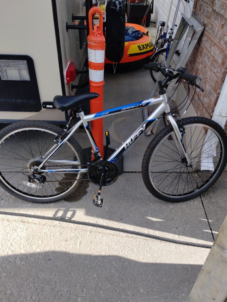 Huffy Granite 26" Mountain Bike - Silver/Blue