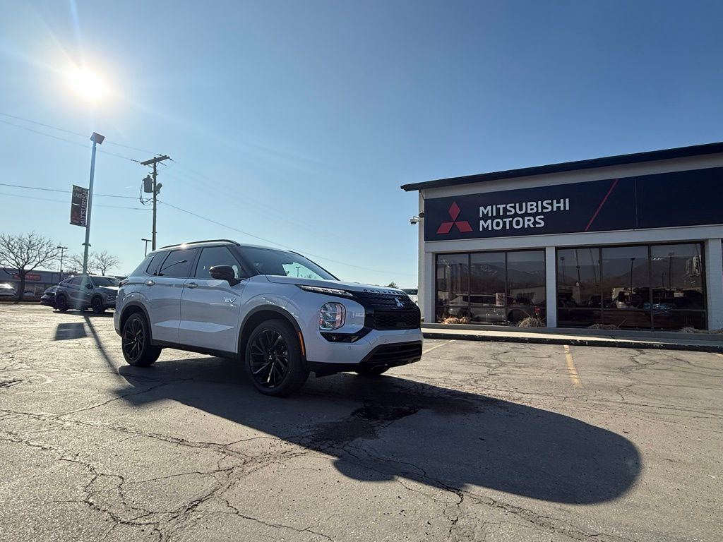 2025 Mitsubishi Outlander SEL Black Edition