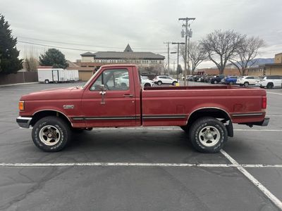 1989 FORD F250 XLT Lariat