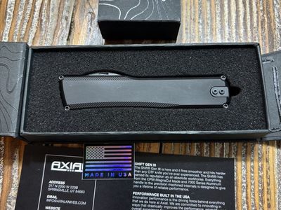 BNIB Axial Shift Gen 3 Automatic OTF Black DLC Magnacut