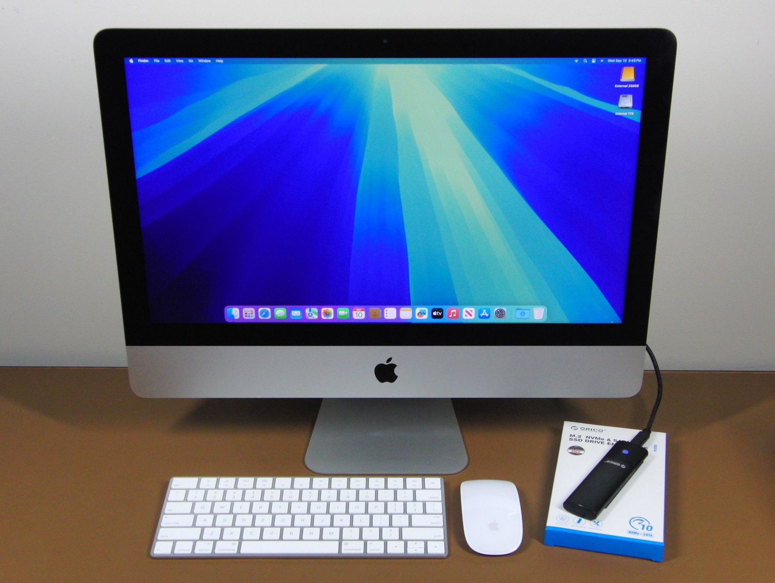 Apple iMac 21.5” 4K 2019 i3 256GB SSD / 1TB 16GB