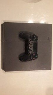 PS4