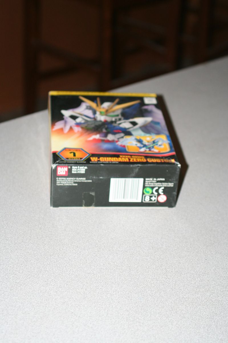 Bandai 2003 SD W-Gundam Zero Custom Snap Together Action Figure Model Kit New