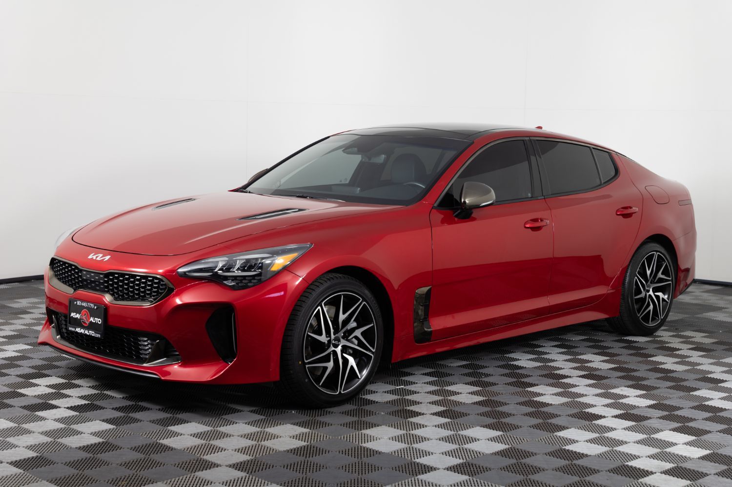 2023 Kia Stinger GT-Line