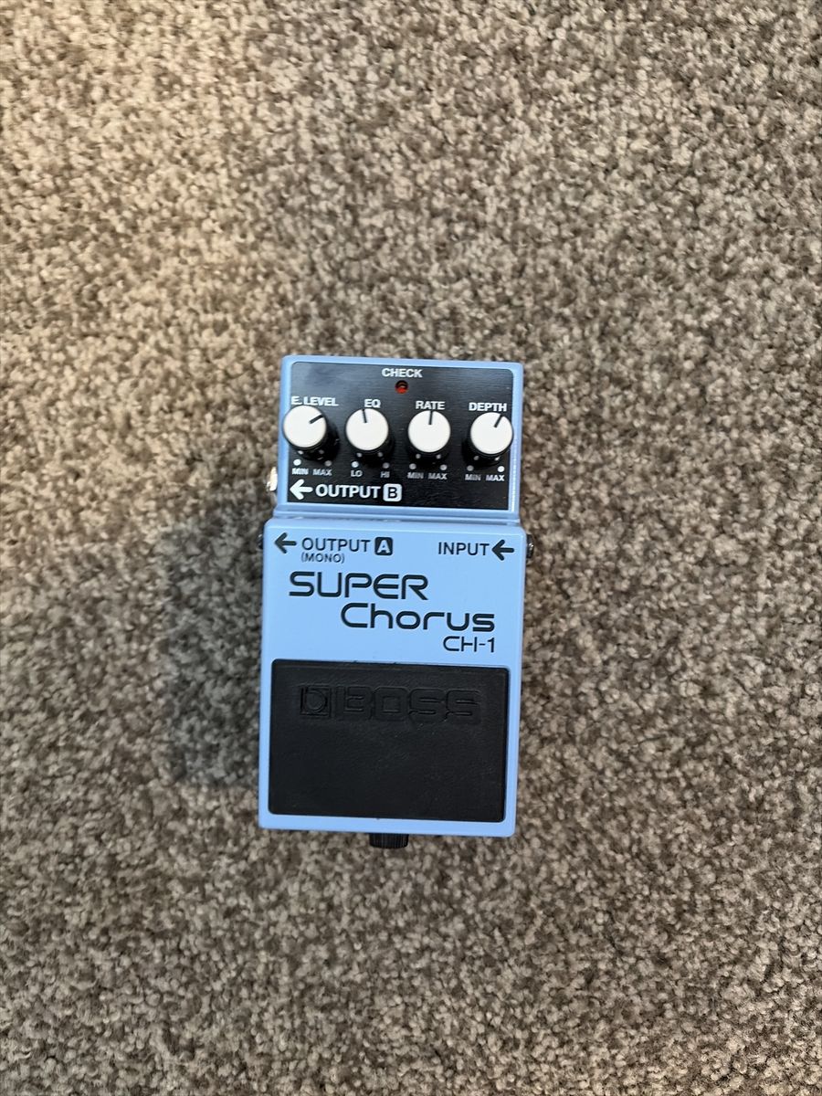 BOSS Super Chorus CH-1 Guitar Pedal - Light Blue Analog Effect