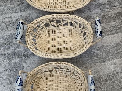 Stunning Vintage Hand Wooden Wicker Basket With Hand Painted Ceramic handles. Set of 3 nesting baskets.