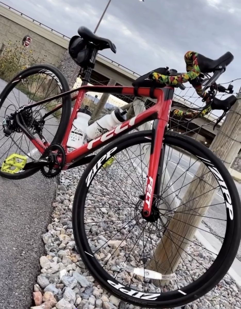 FELT BIKE