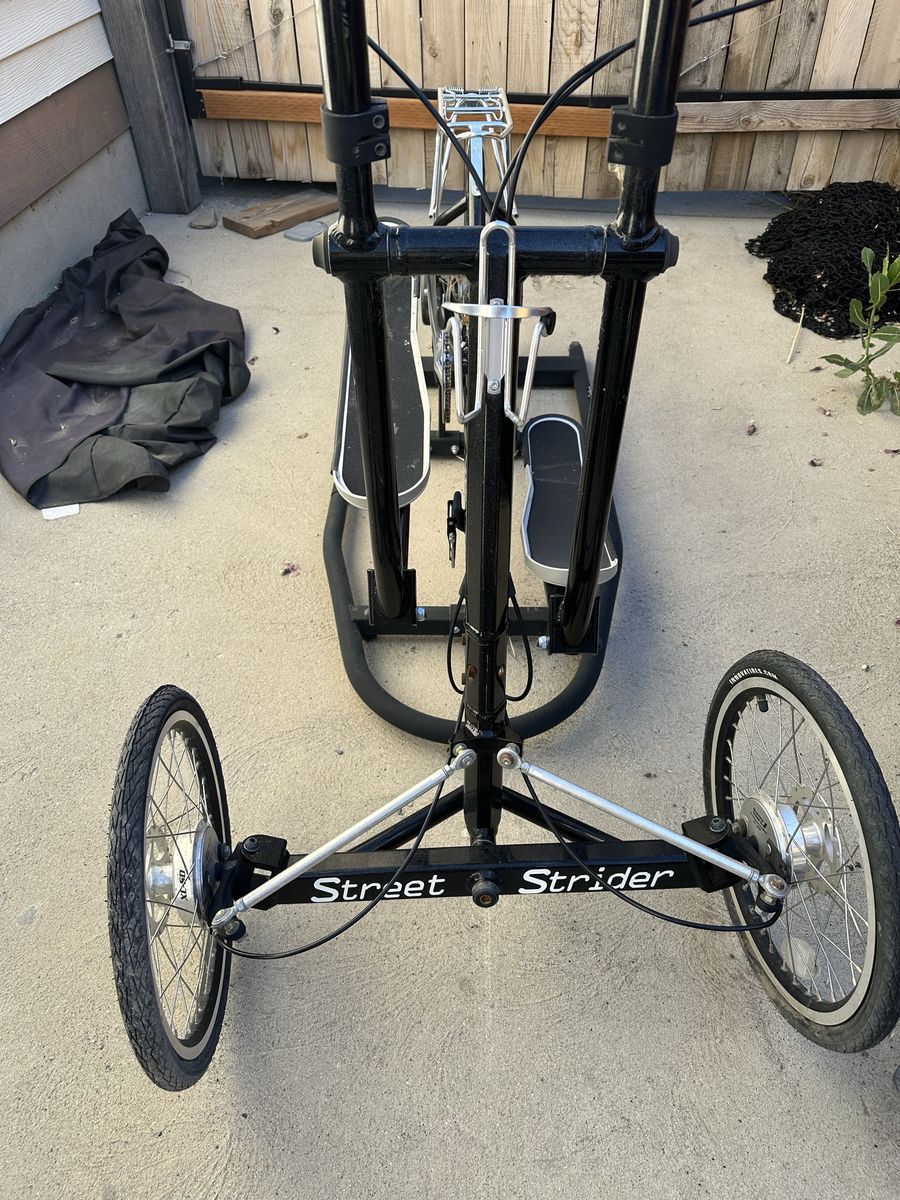 Street Strider Elliptical Bike - Outdoor Fitness Machine with 3 Wheels, Used