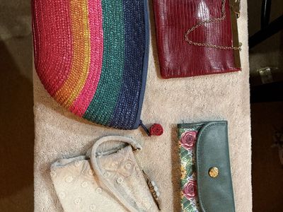 Lot of 4 Vintage Bags & Wallets: Rainbow Straw Clutch, Red Faux Croc Clutch, Cream Beaded Purse, Floral Wallet