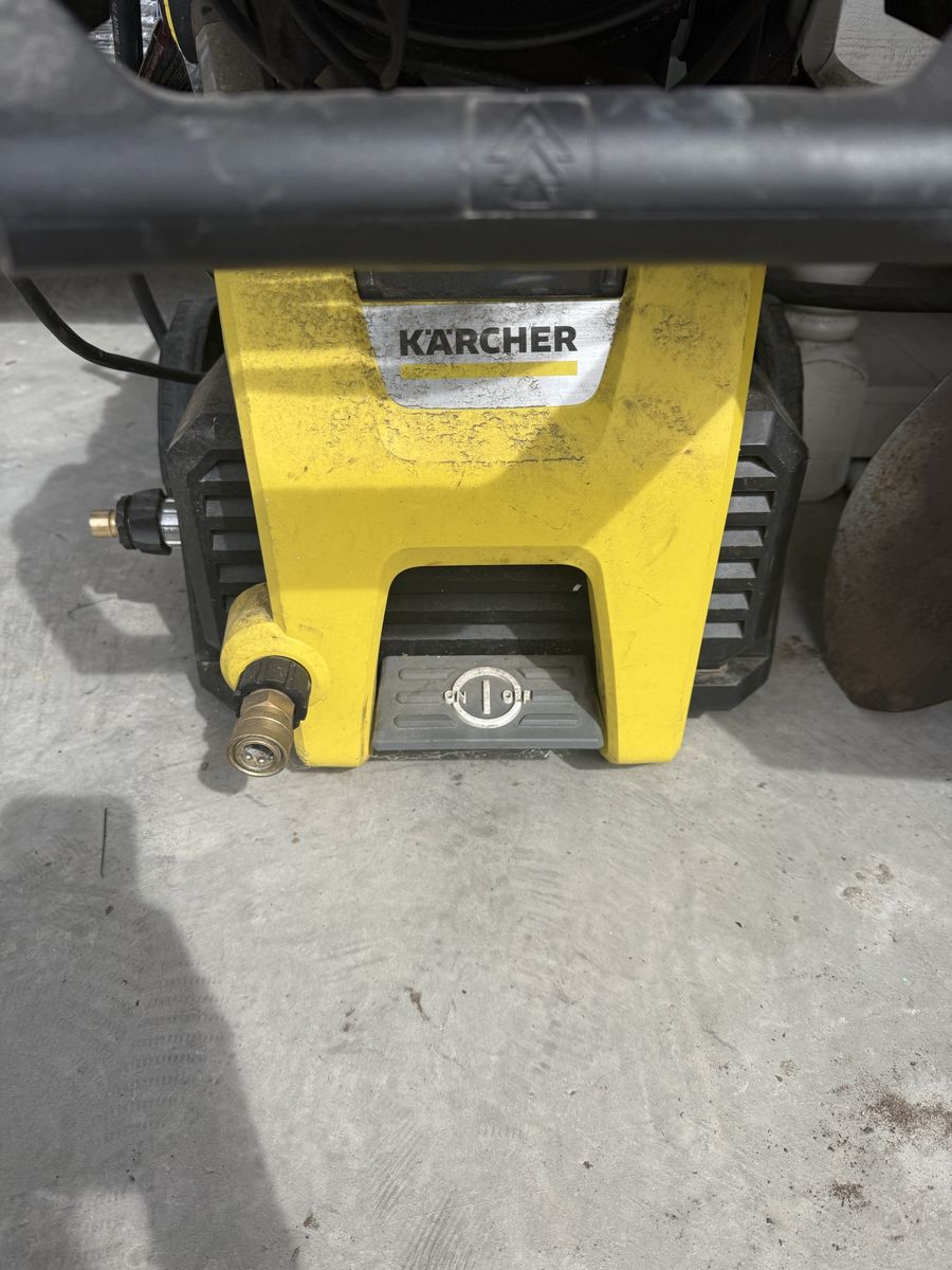 Karcher 1800 PSI Pressure Washer