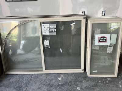 Boman Kemp Vinyl Windows: 13-Window Lot (3x 72x48" Tan Sliders, 10x 23.5x45.5" Tan/White)