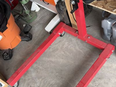 1250 lb capacity Engine Stand